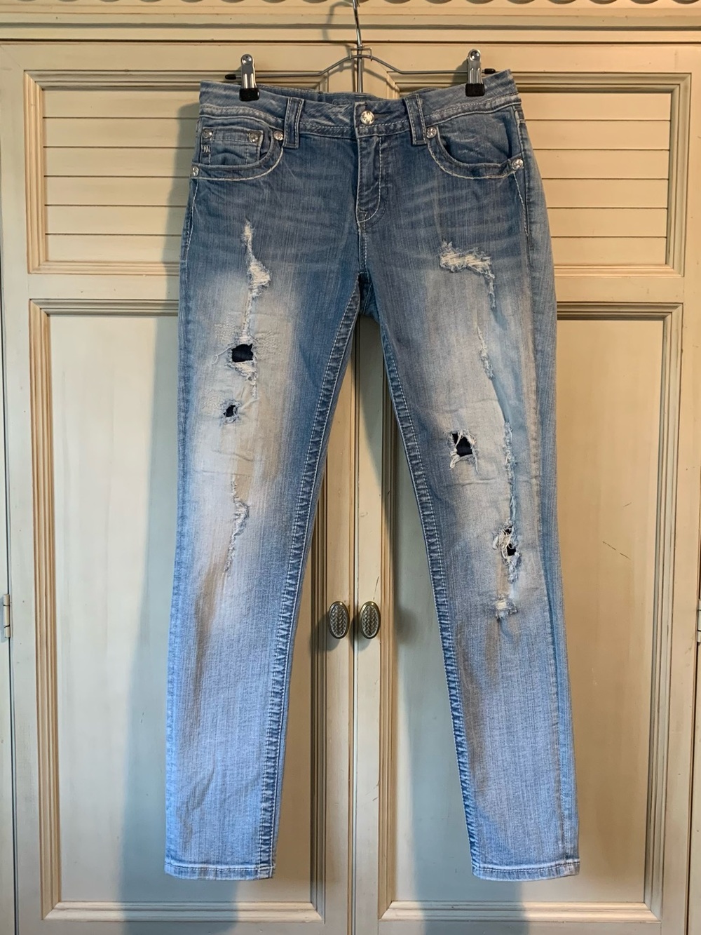 Miss Me Signature Ankle Skinny Jeans Distressed Embellished Y2K Size 30 X 31